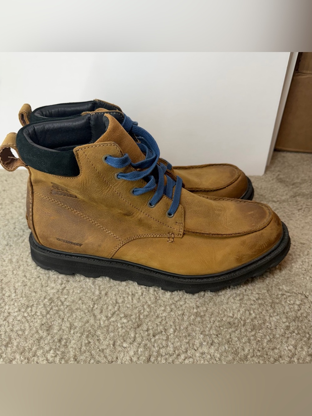 Sorel Waterproof Men's Brown Leather Chukka Lace Up Ankle Boots US 10 EU 43 - Picture 2 of 7
